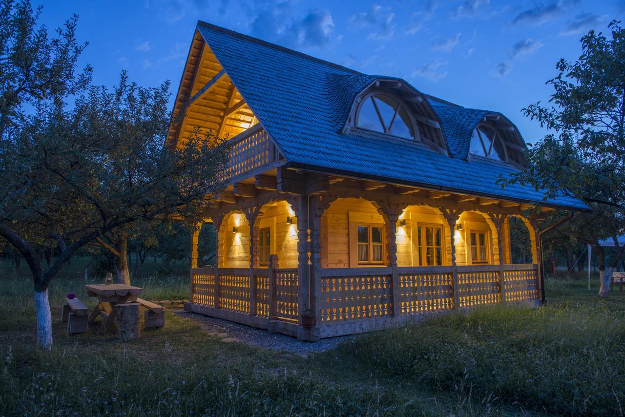 Magnolia Resort Chalets Vişeu de Sus Zewnętrze zdjęcie